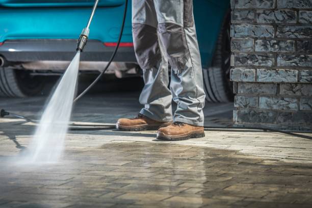 Best Pool Deck Cleaning  in Central, TN